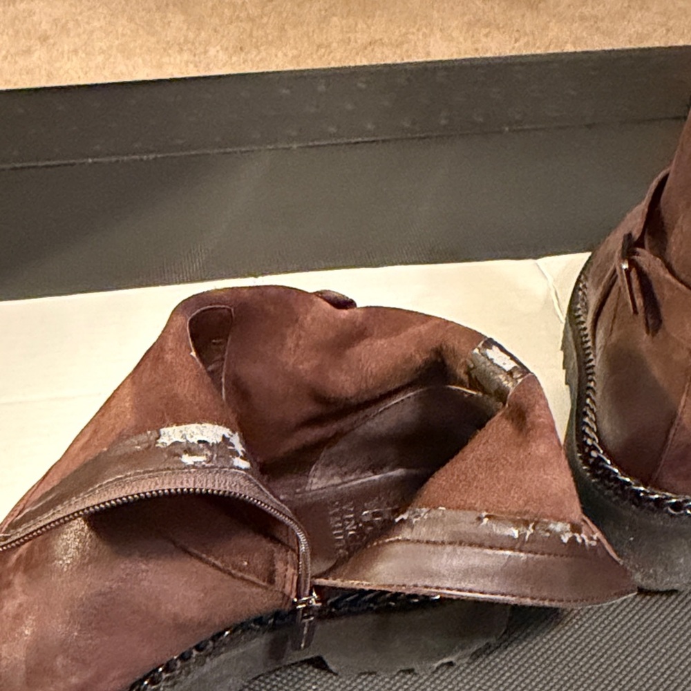 Vince Camuto Dark Brown Combat style Boots. 8M/ 38.5. Side zip. - Picture 9 of 13
